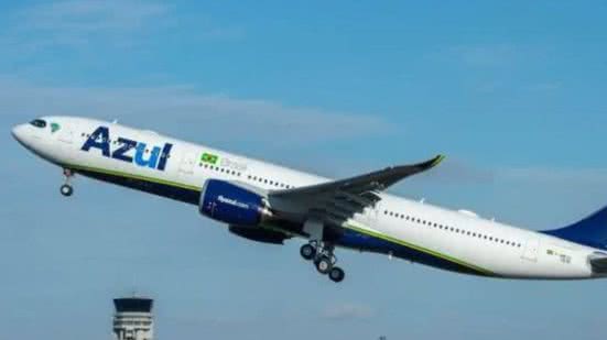 A companhia aérea Azul está enfrentando uma crise financeira devido a queda em suas ações - Divulgação/Azul