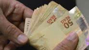 O estado teve a redução de 28.438 consumidores negativados, contabilizando de 4.659.408 em julho para 4.630.970 em agosto - Marcelo Casal Jr. / Agência Brasil