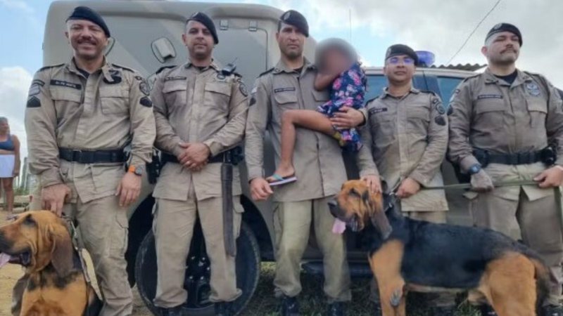 Cães ajudaram a resgatar criança desaparecida em Eunápolis, no extremo sul da Bahia - Ascom 8º BPM