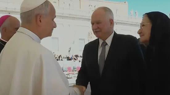 Reprodução/Youtube Vatican media Live