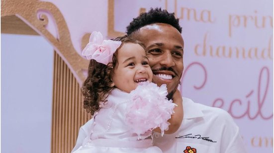 Reprodução Instagram @edermilitao