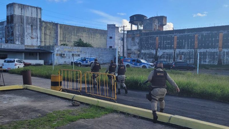 Imagem Detentos fogem de complexo penitenciário da Mata Escura em Salvador