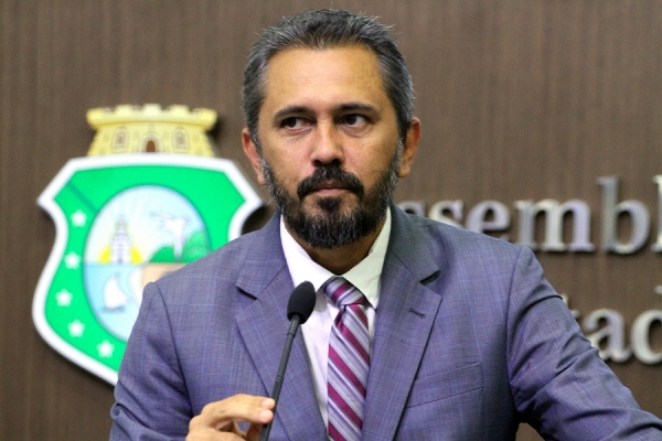 EDSON JÚNIOR PIO