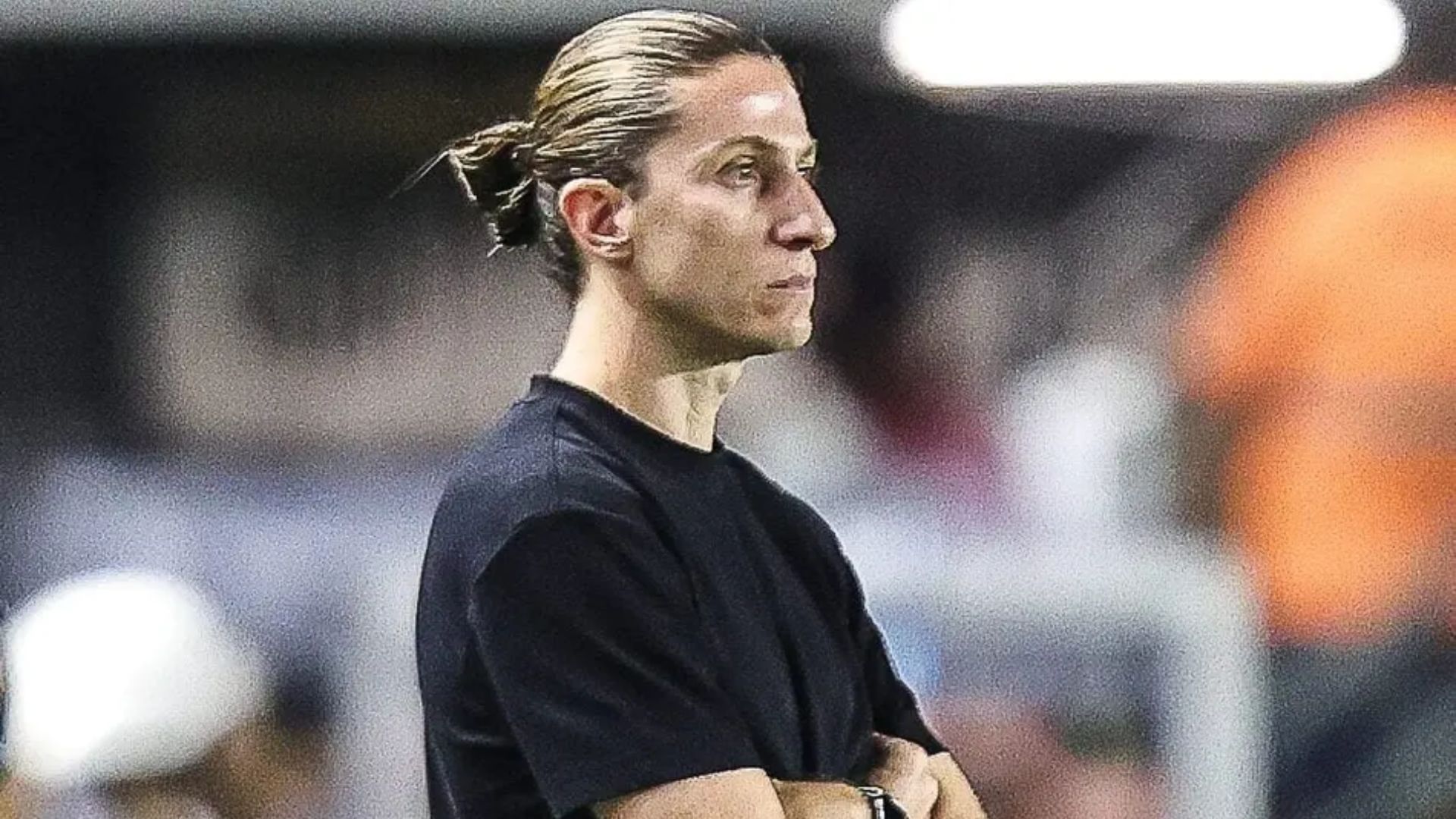 De saída? Vidente aponta desfecho sobre futuro de Filipe Luís no ...