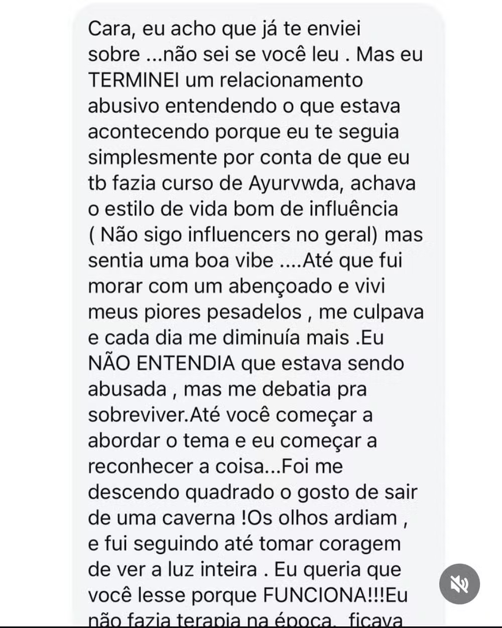 Mariana Goldfarb mostra relatos de seguidoras — Foto: Reprodução/Instagram