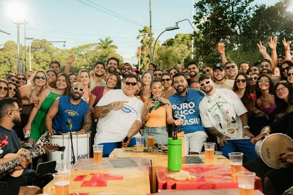 menos é mais e simone mendes