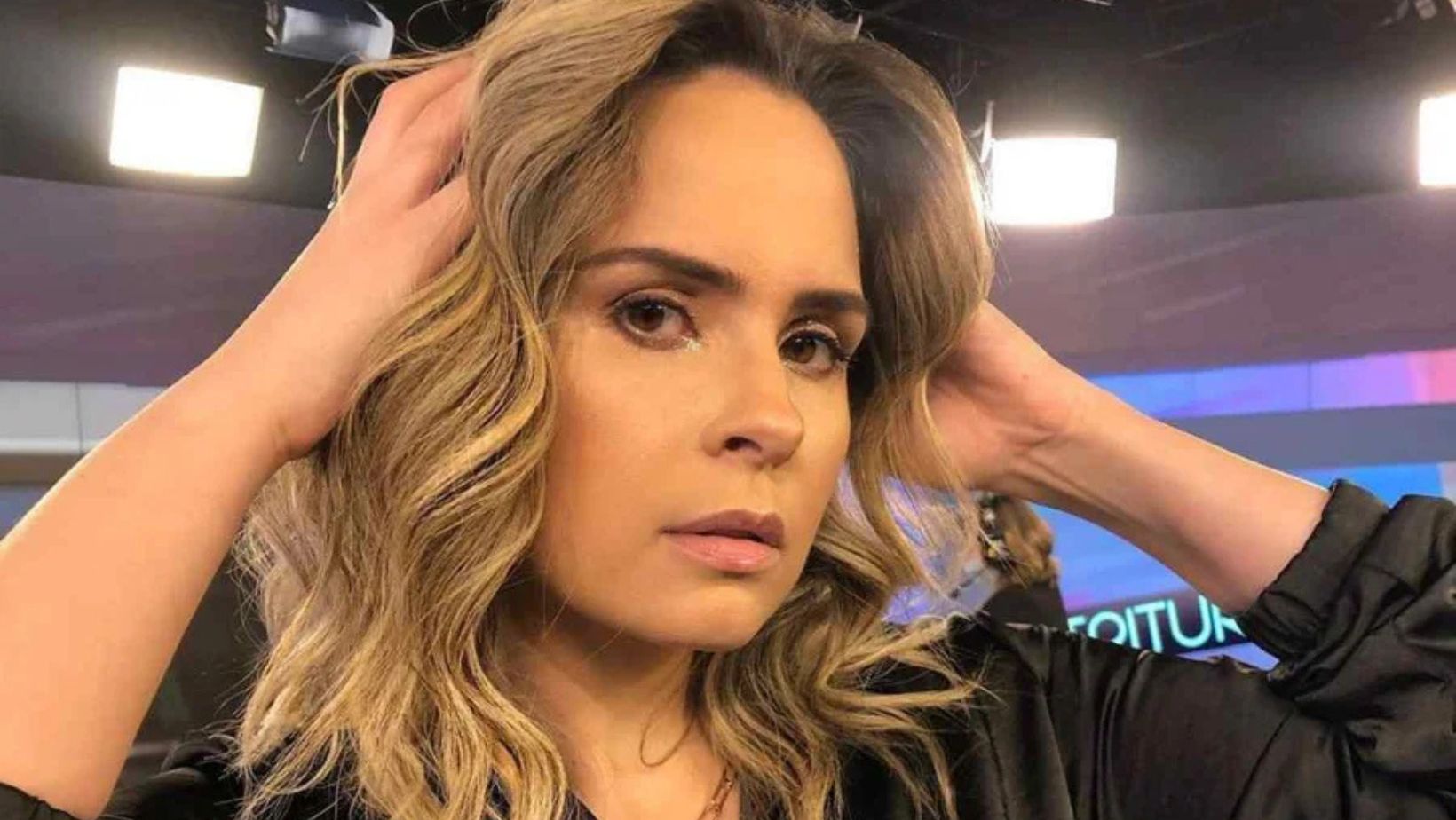 Ana Paula Renault fez questão de encontrar Luana Piovani mesmo com compromisso profissional no dia seguinte — Foto: Reprodução/Instagram