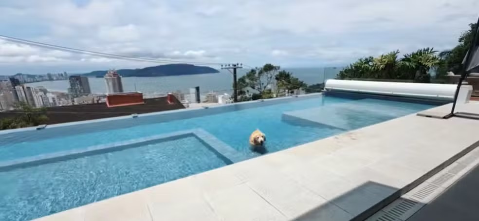 Bruna Biancardi mostra mansão que tem com Neymar em Santos — Foto ReproduçãoYouTube