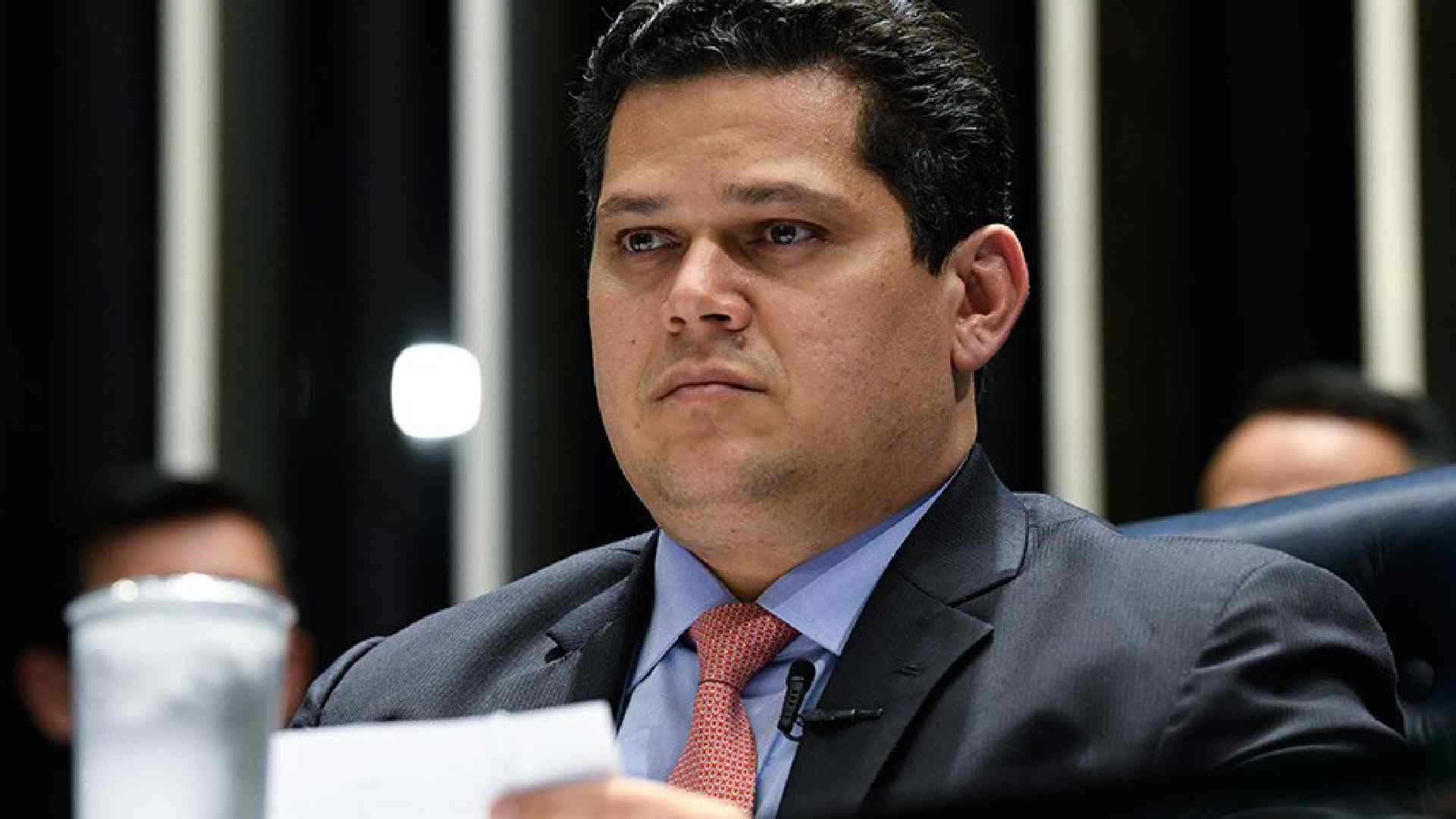 Suplente de Alcolumbre é indiciado pela PF em investigação sobre fraudes em licitações no Dnit
