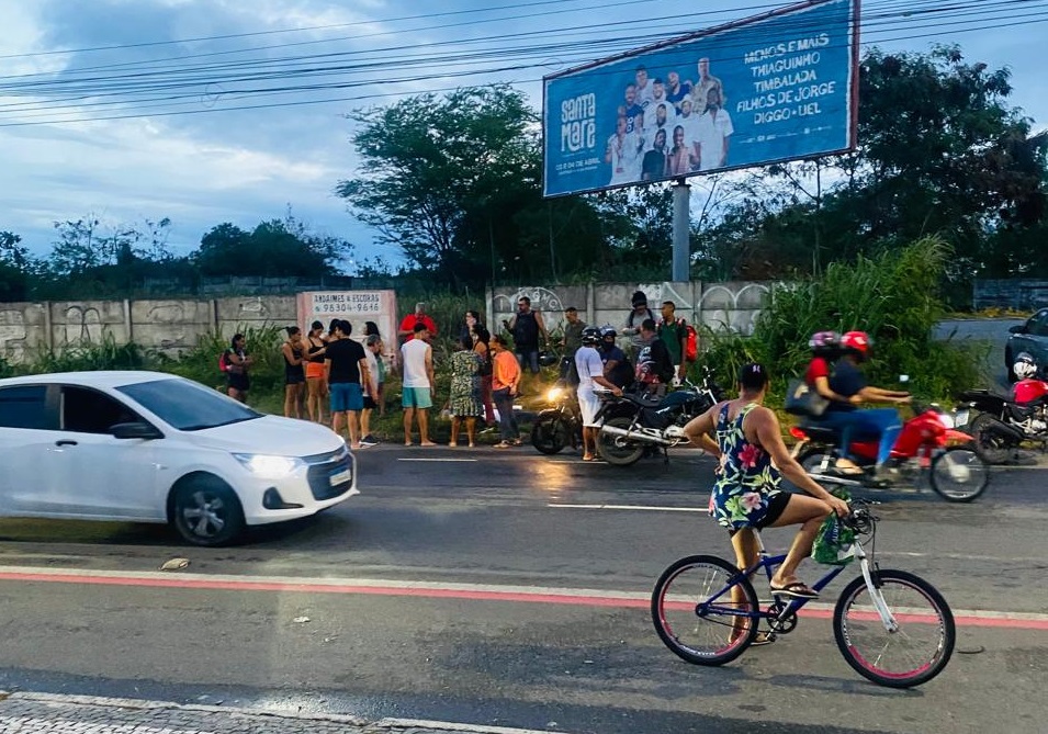 Coach foi morto com oito tiros