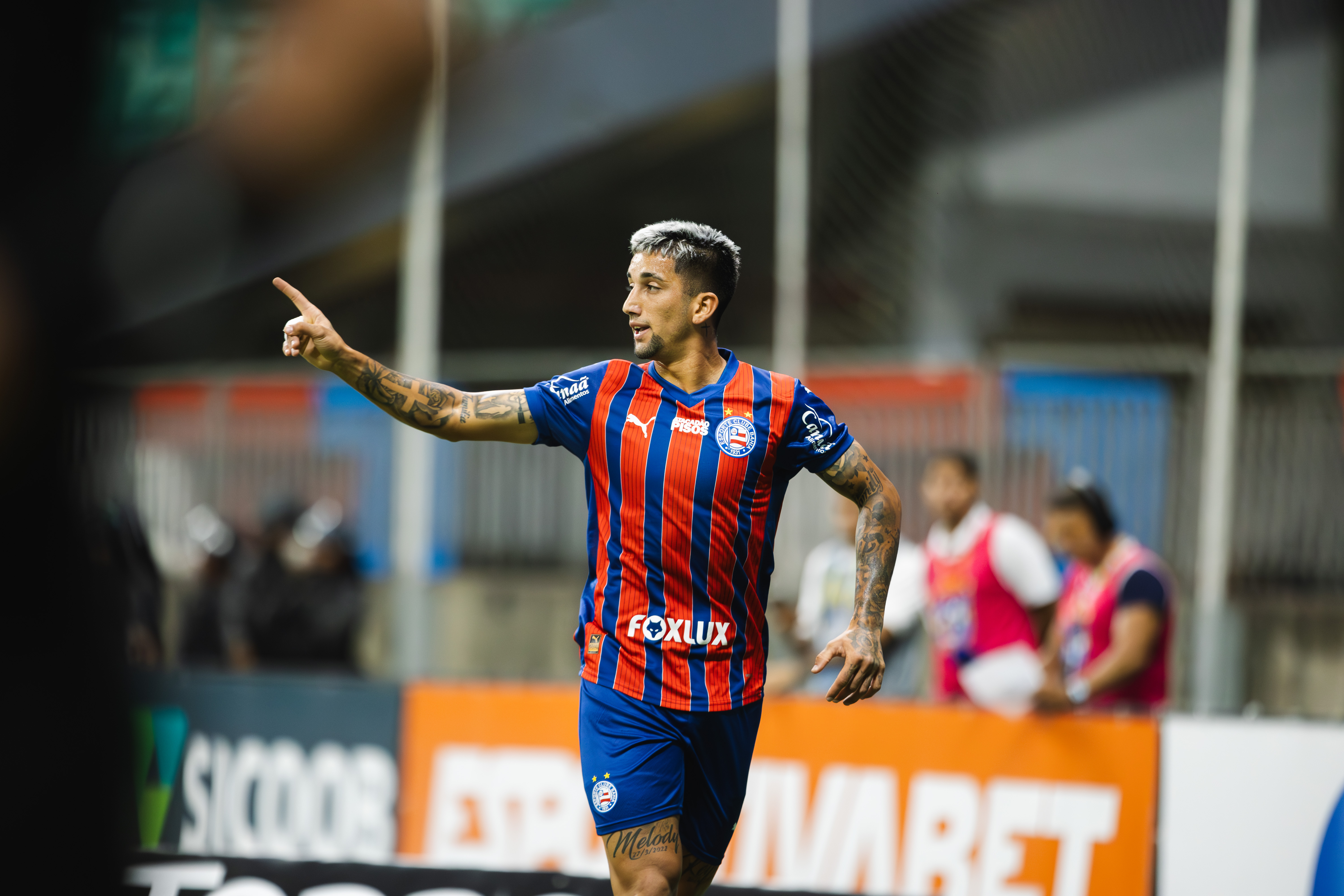 Kike marcou o gol de empate diante do Flu (Foto: Divulgação/EC Bahia)