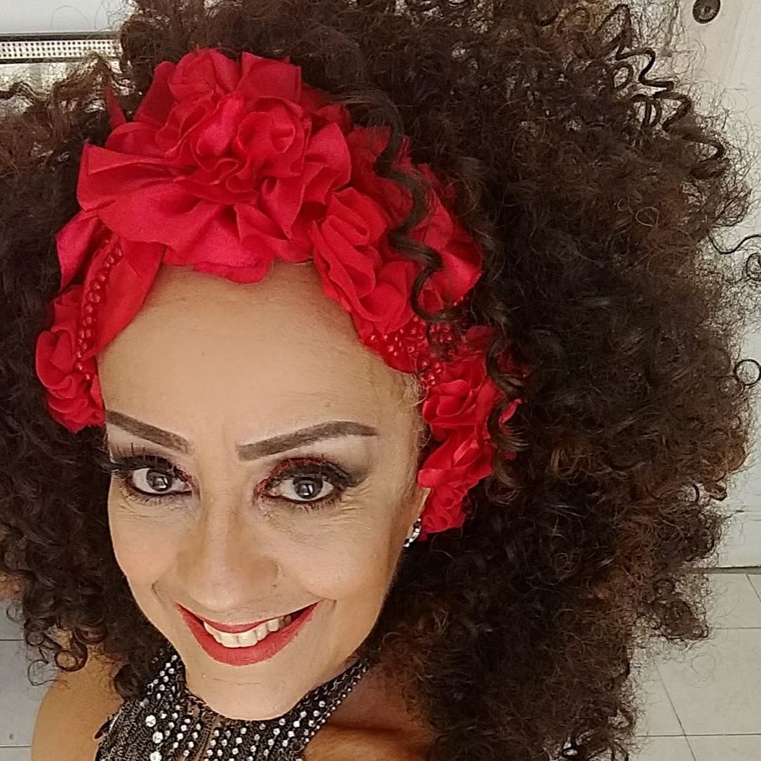 Laurinha Arantes