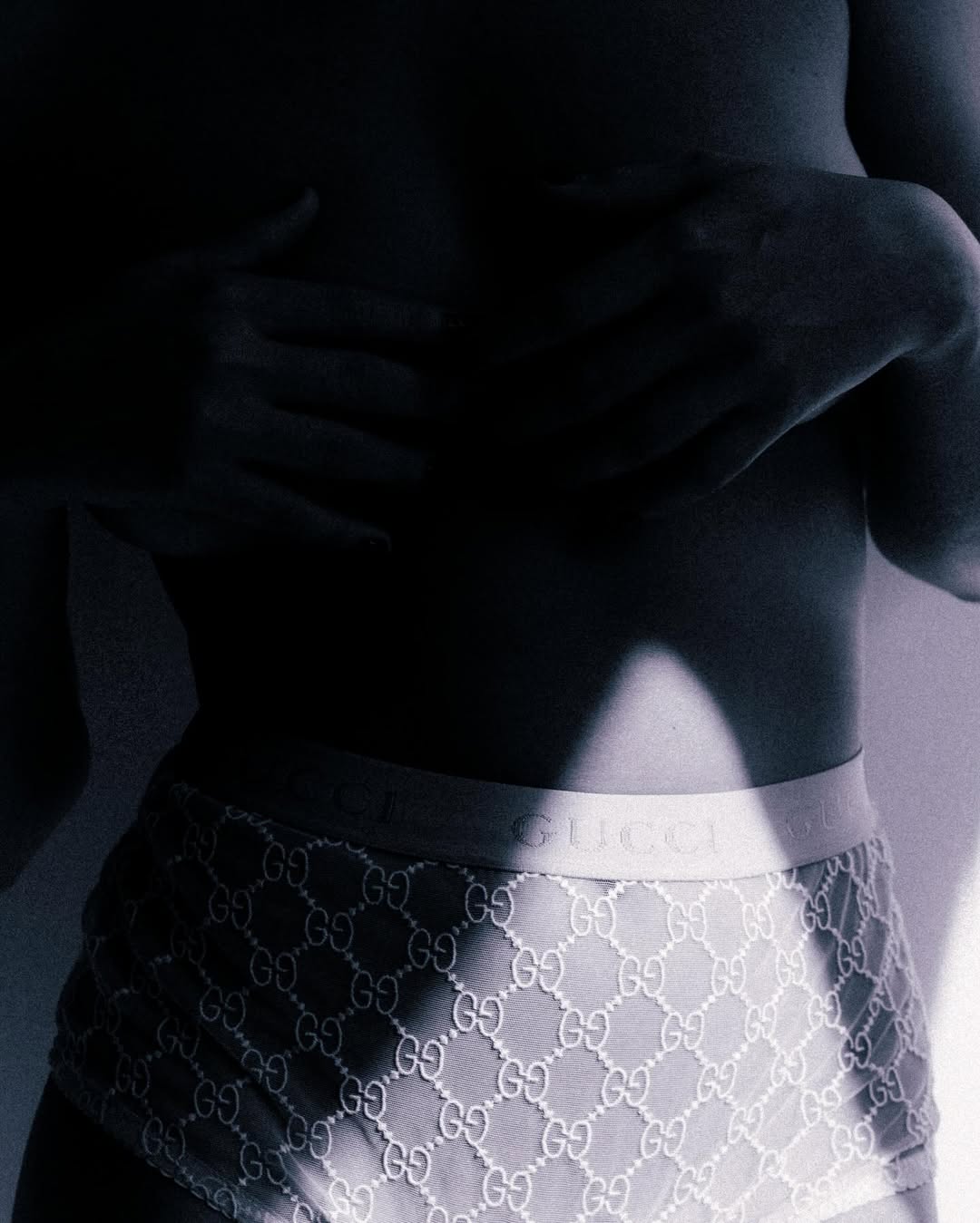 Bella Campos mostra novo visual