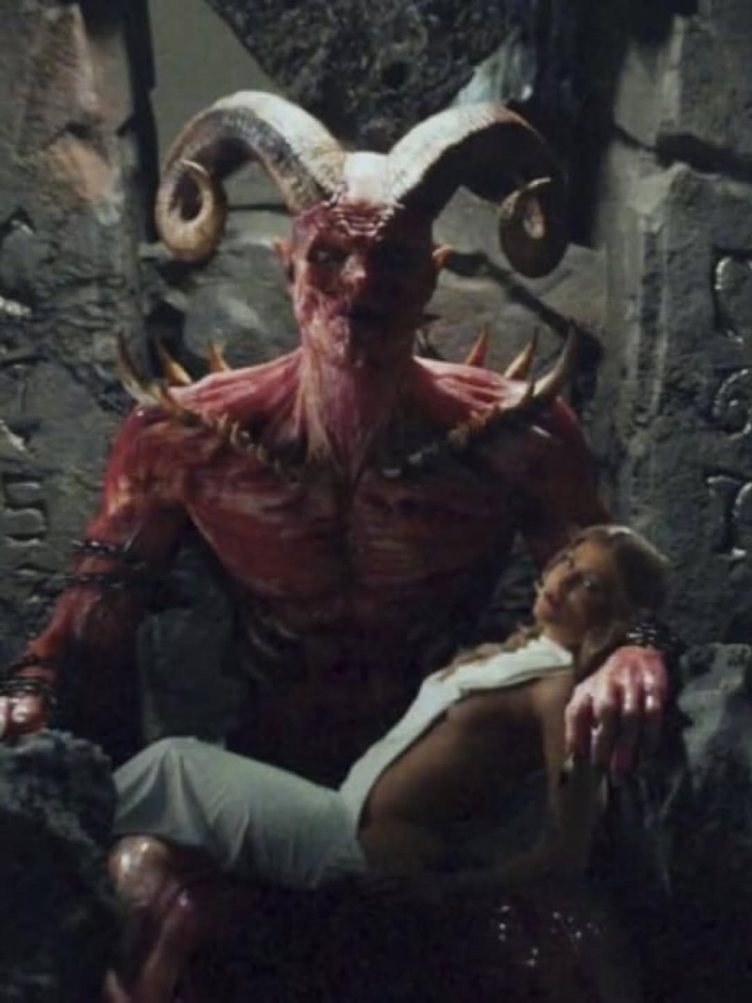 luisa sonza no colo do capeta