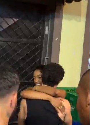 Iza e o namorado João Silva