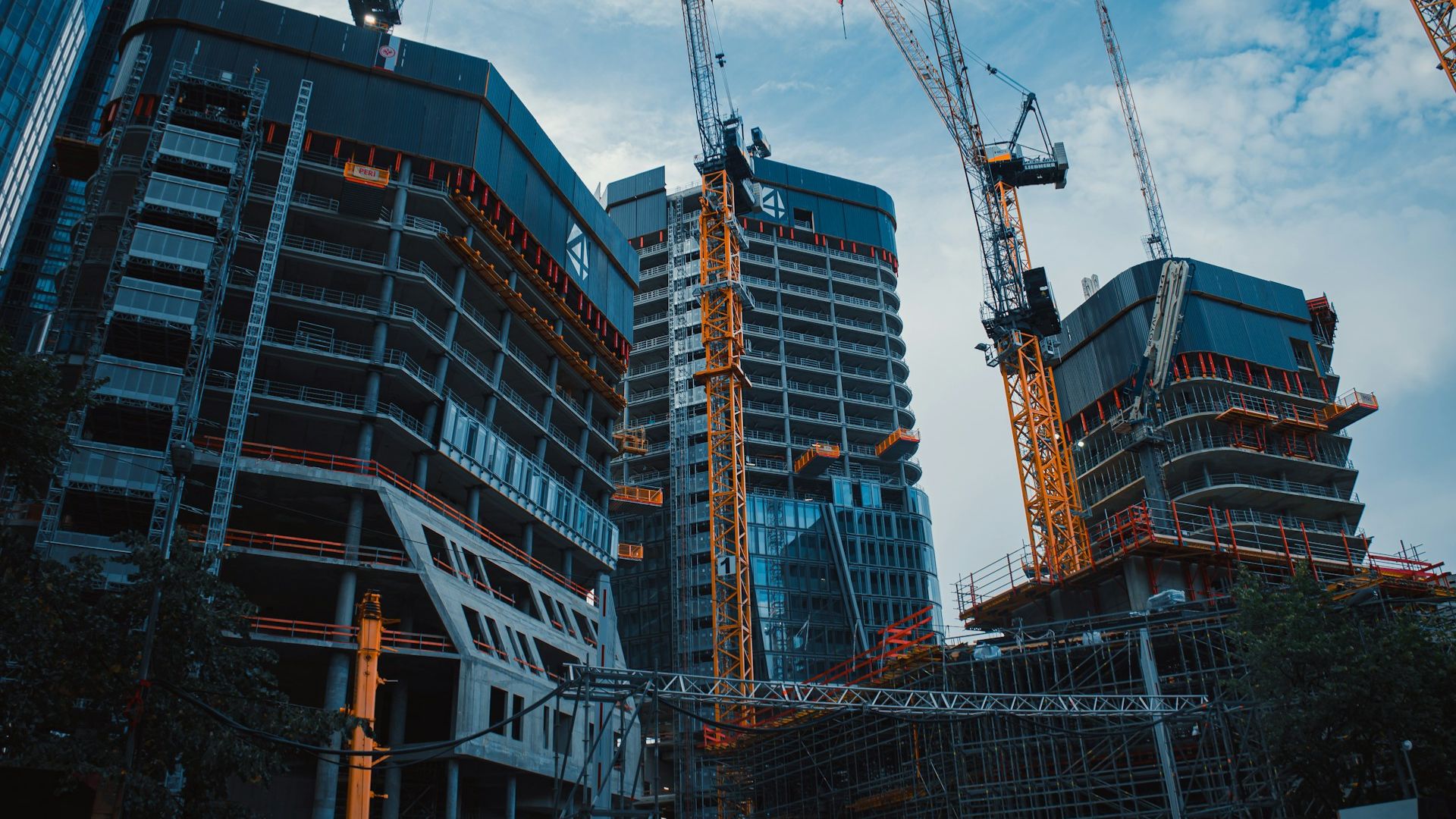 Gigante da construção civil vai à falência após calote de R$ 40 milhões