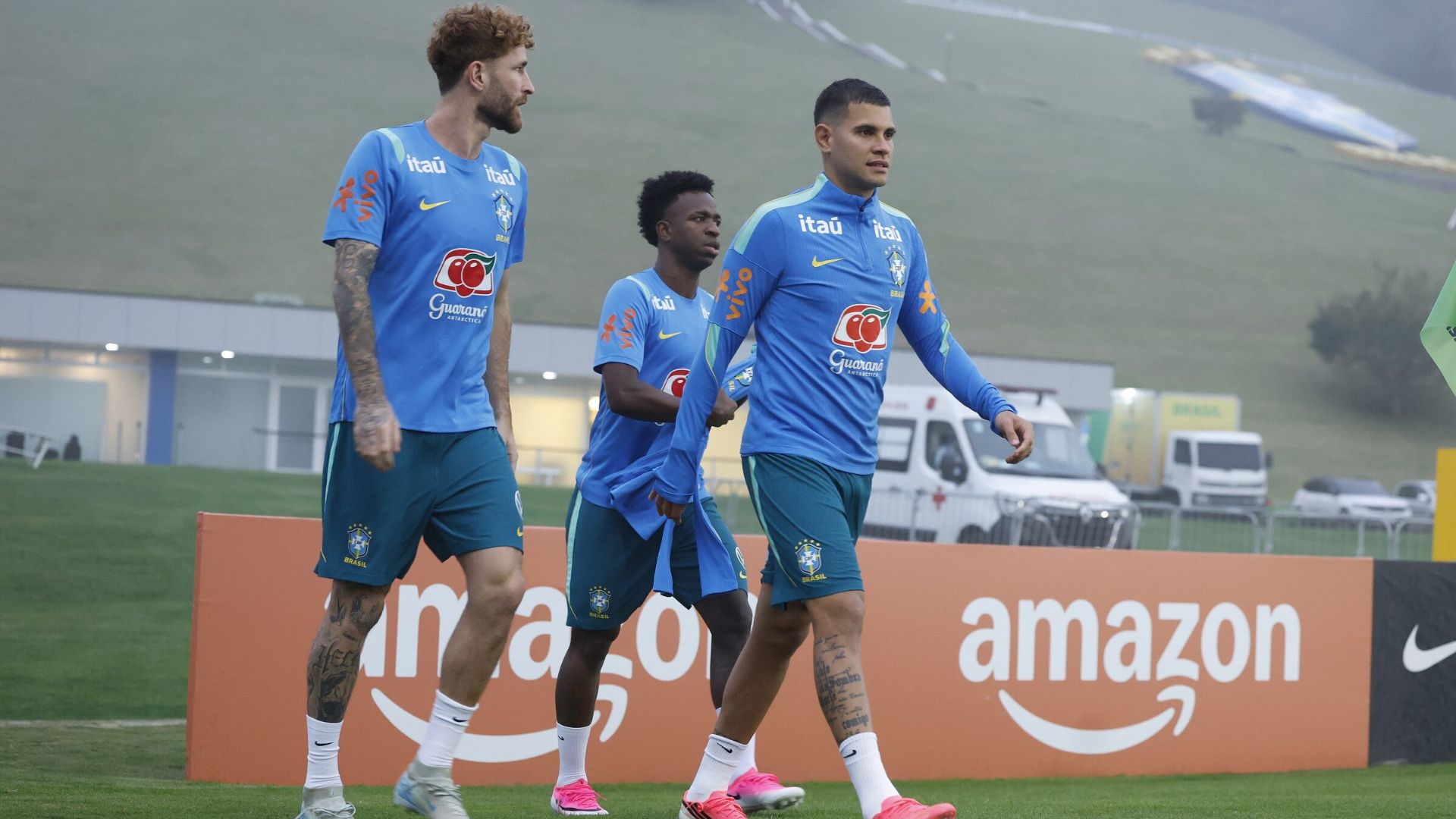 Em primeiro treino coletivo, Ancelotti monta provável time base da Seleção para amistoso; confira detalhes