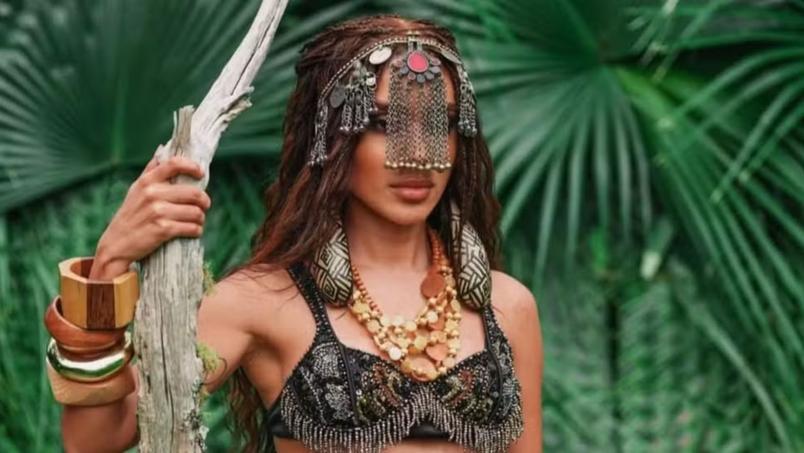 É oficial! Anitta anuncia turnê ‘EQUILIBRIVM’ e confirma apresentação em Salvador; saiba quando
