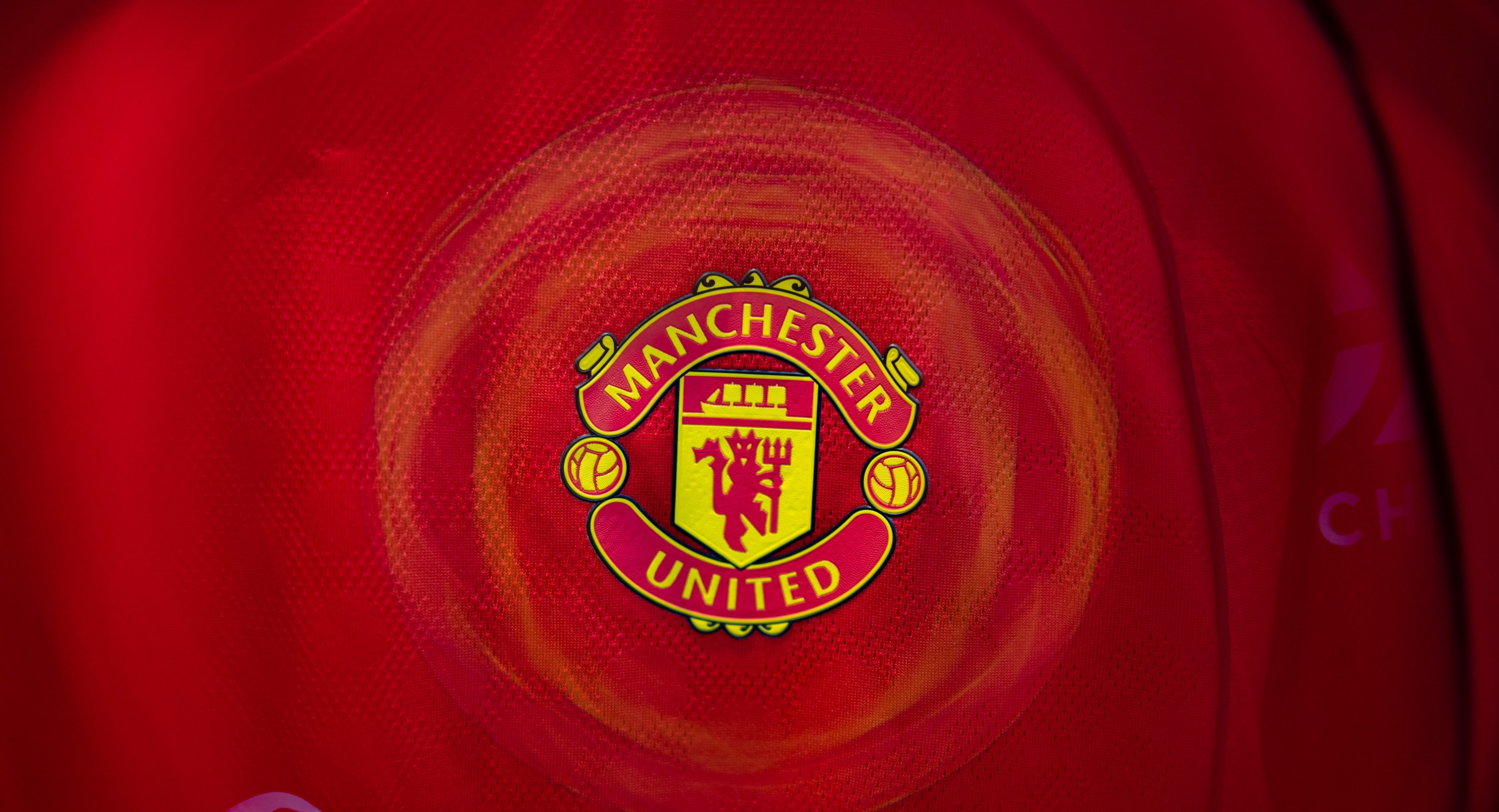 Brasileiro que estava na pré-lista da Seleção entra na mira do Manchester United após saída de Casemiro