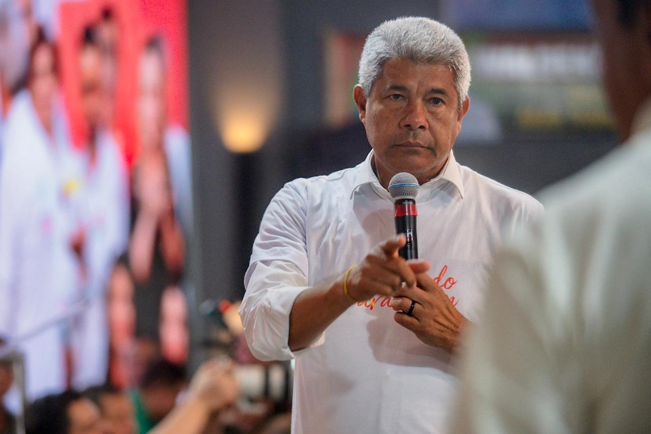 “Precisamos resgatar a capacidade de nos indignarmos com a fome”, diz Jerônimo no PGP em Macaúbas