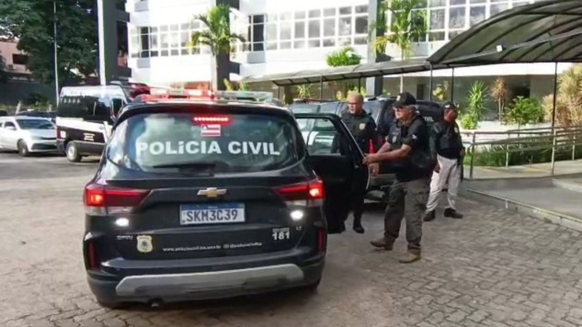 Suspeito de integrar organização criminosa do Ceará é preso em Salvador durante operação; confira