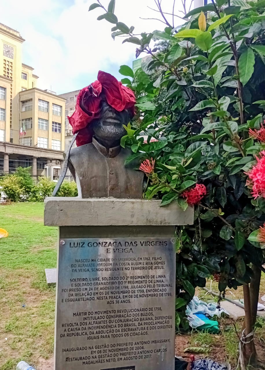 Busto de de Luiz Gonzaga das Virgens e Veiga