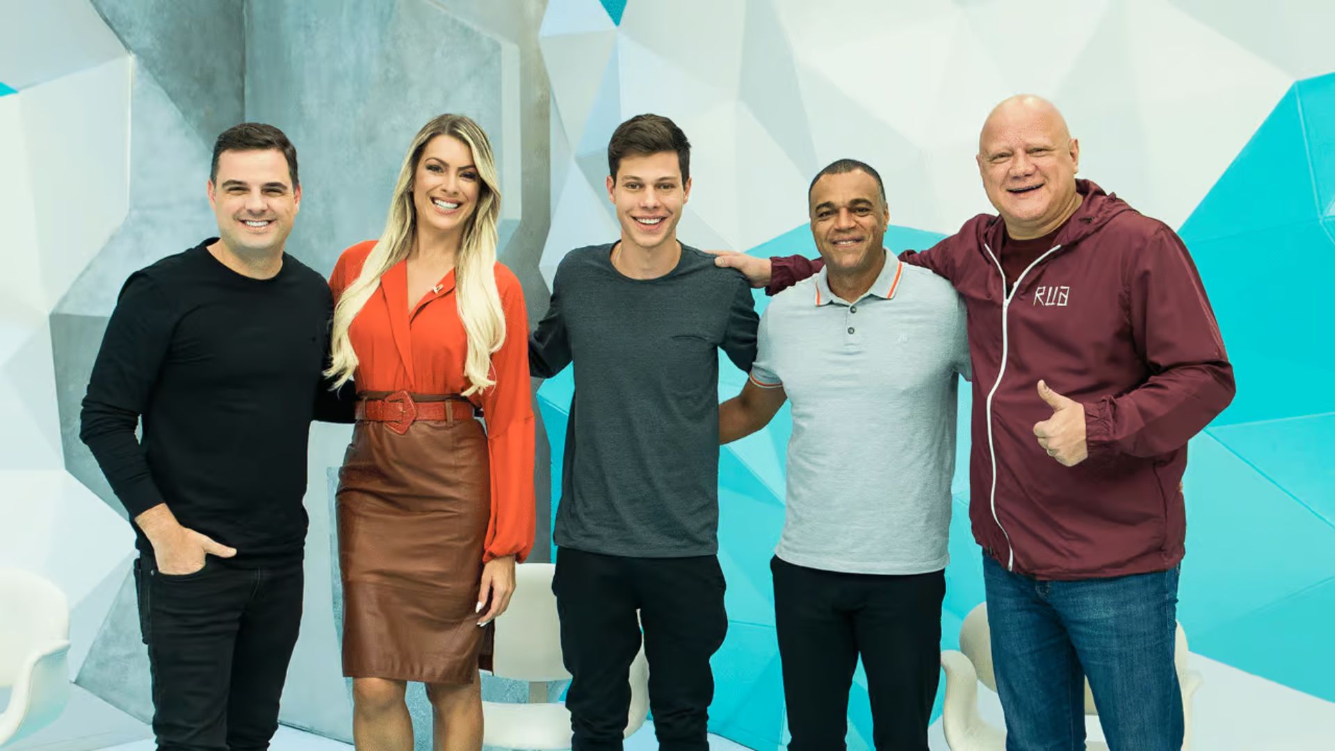 DE SAÍDA! Integrante do Jogo Aberto deixa Band e negocia possível ida para Globo; confira