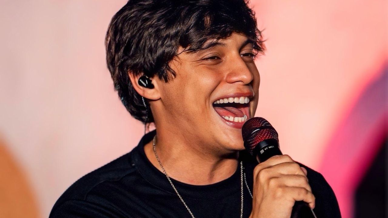 Cantor potiguar Abiel se apresenta no São João de Natal na Arena neste sábado (6)