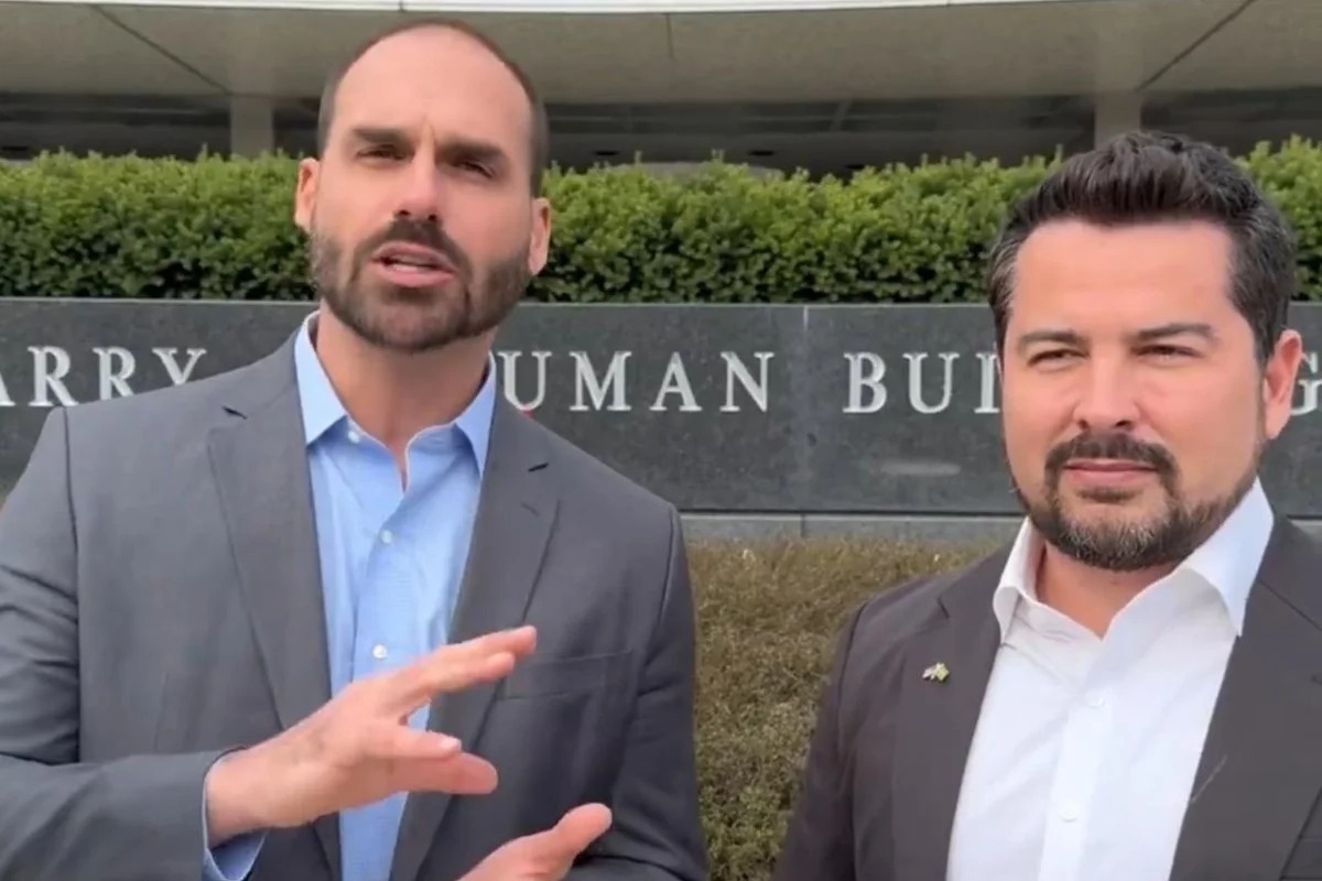 Eduardo Bolsonaro e Paulo Figueiredo pedem a aliados de Trump que ignorem o que chamam de “provocação” de Lula
