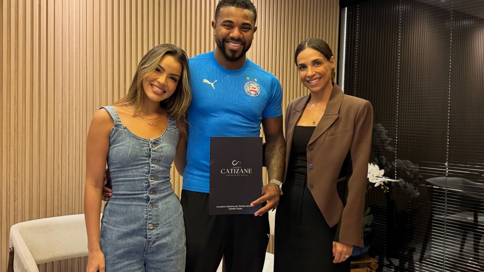 Davi Brito e Emily 