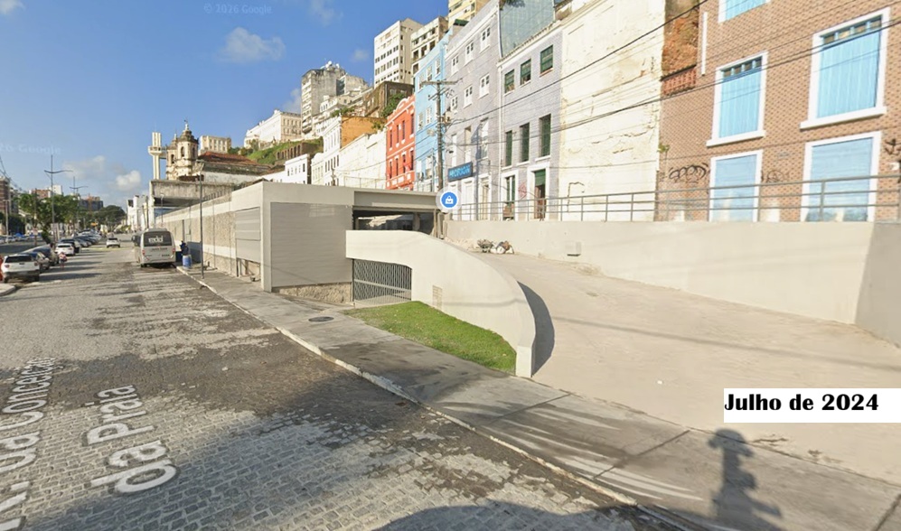Edifício-garagem