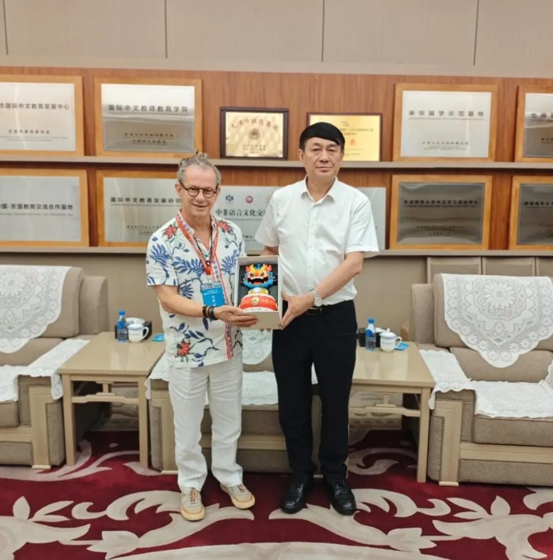 Estudante da UNEB vive intercâmbio cultural e tecnológico na China