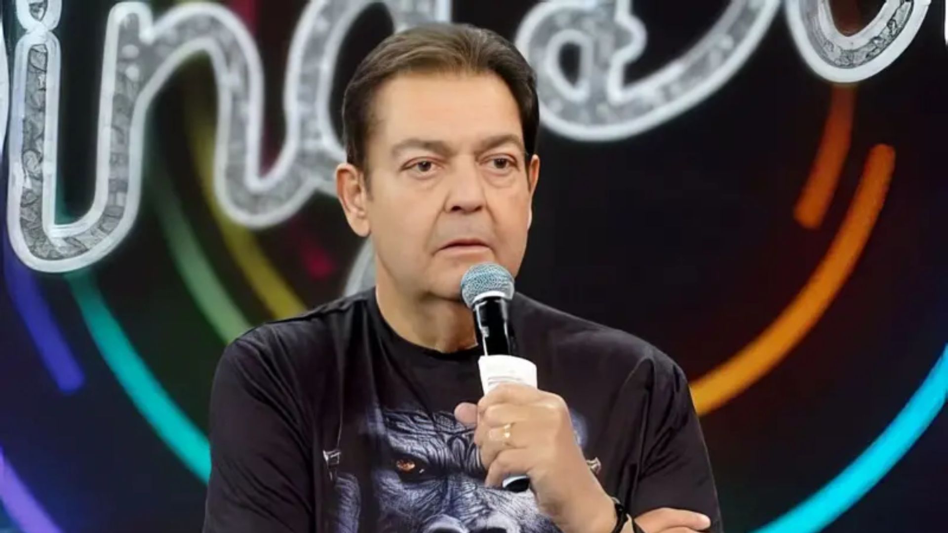 Faustão faz rara aparição na Globo após afastamento por problemas de saúde