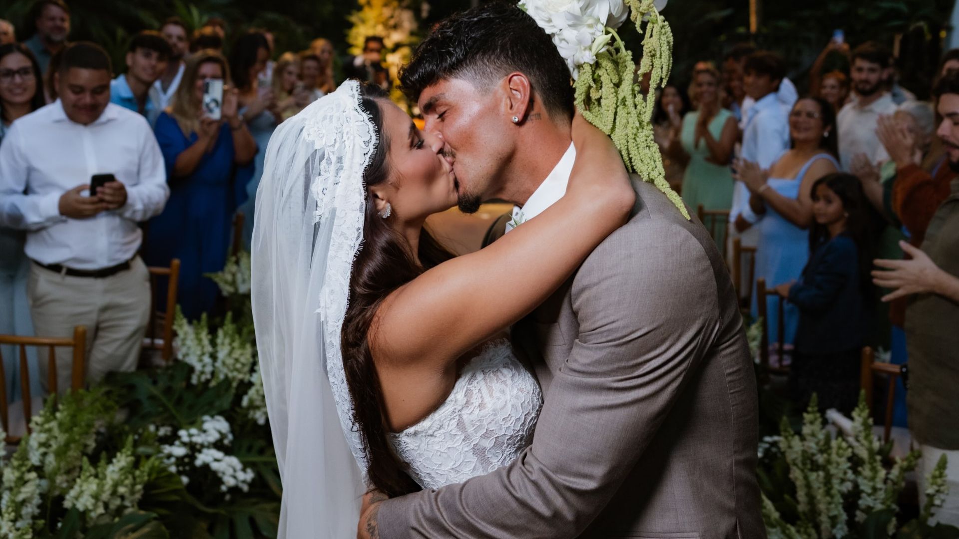  BABY A CAMINHO! Gabriel Medina anuncia gravidez de Isabella Arantes no altar