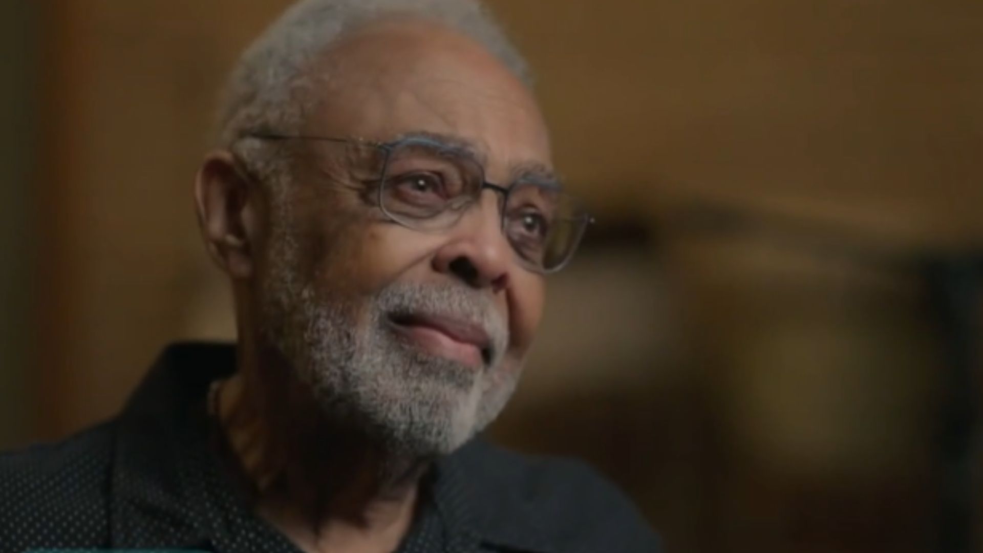 Gilberto Gil chora ao relembrar Preta Gil em documentário: "Minha menina foi embora" 