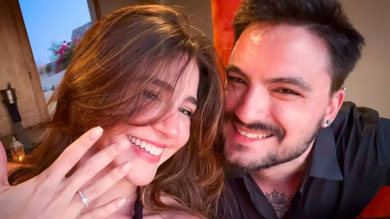 Felipe Neto anuncia noivado com Juliane Carvalho: "Guardei o anel na cueca"