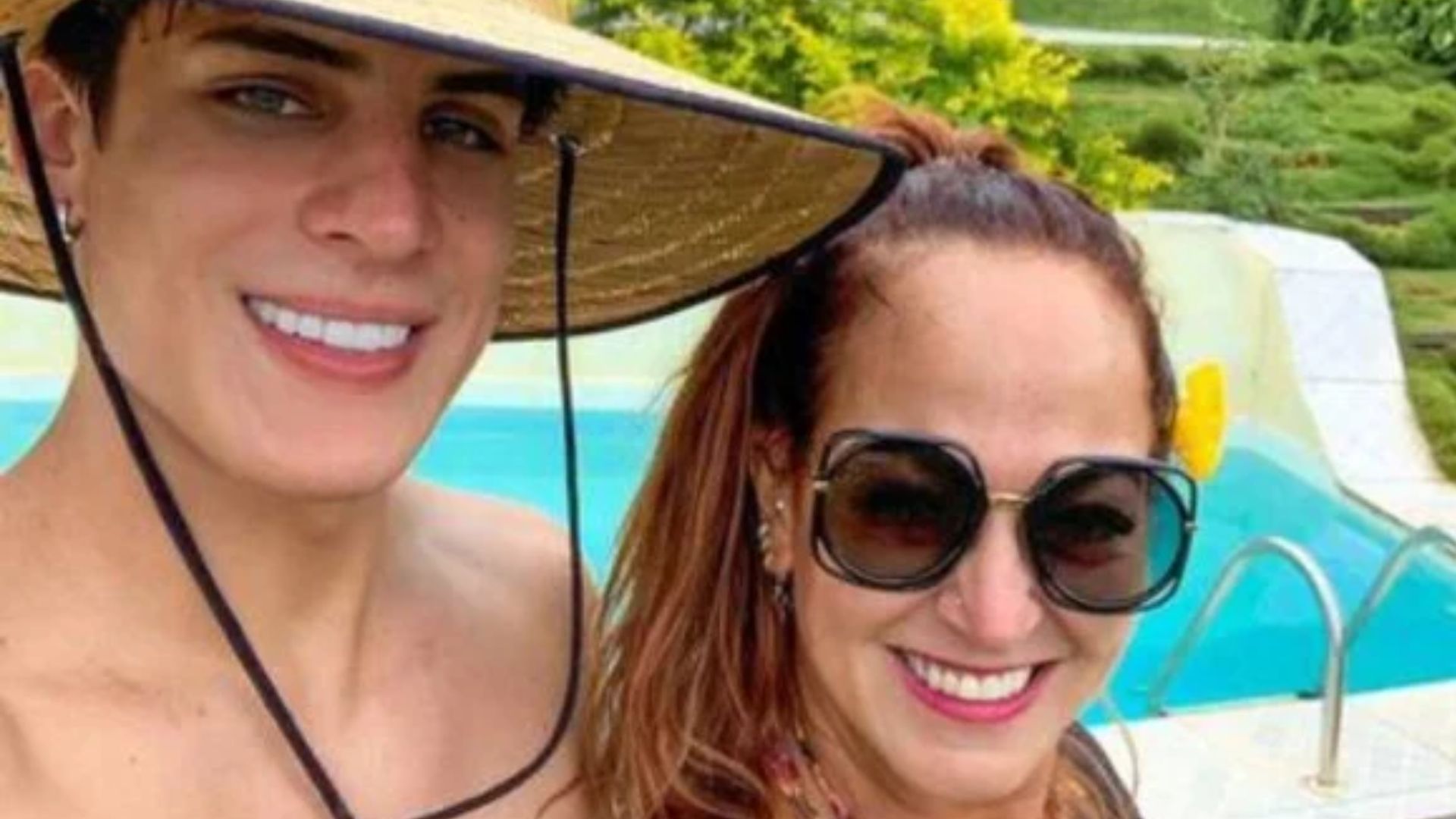  Ex da mãe de Neymar surpreende e implora por reconciliação: "Me faz feliz de novo"