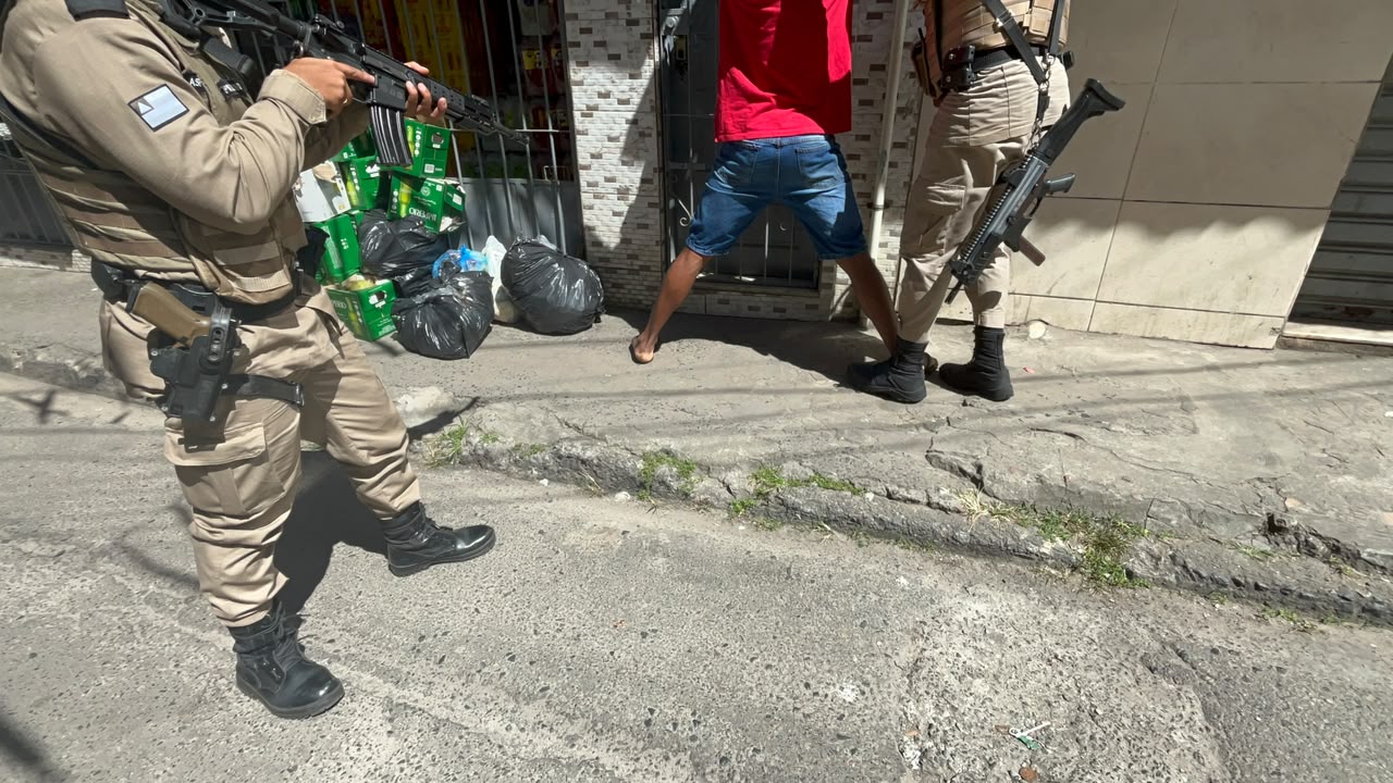 Ocupação foi iniciada na manhã desta segunda-feira (27)
