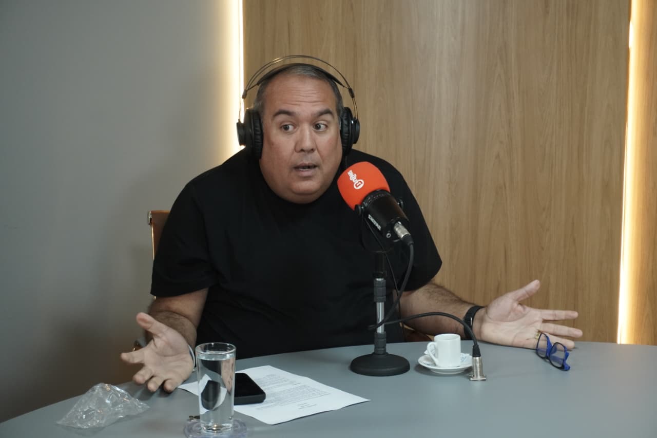 Sandro Régis projeta vitória de ACM Neto no 1º turno e diz que grupo já tem mais de 100 prefeitos aliados