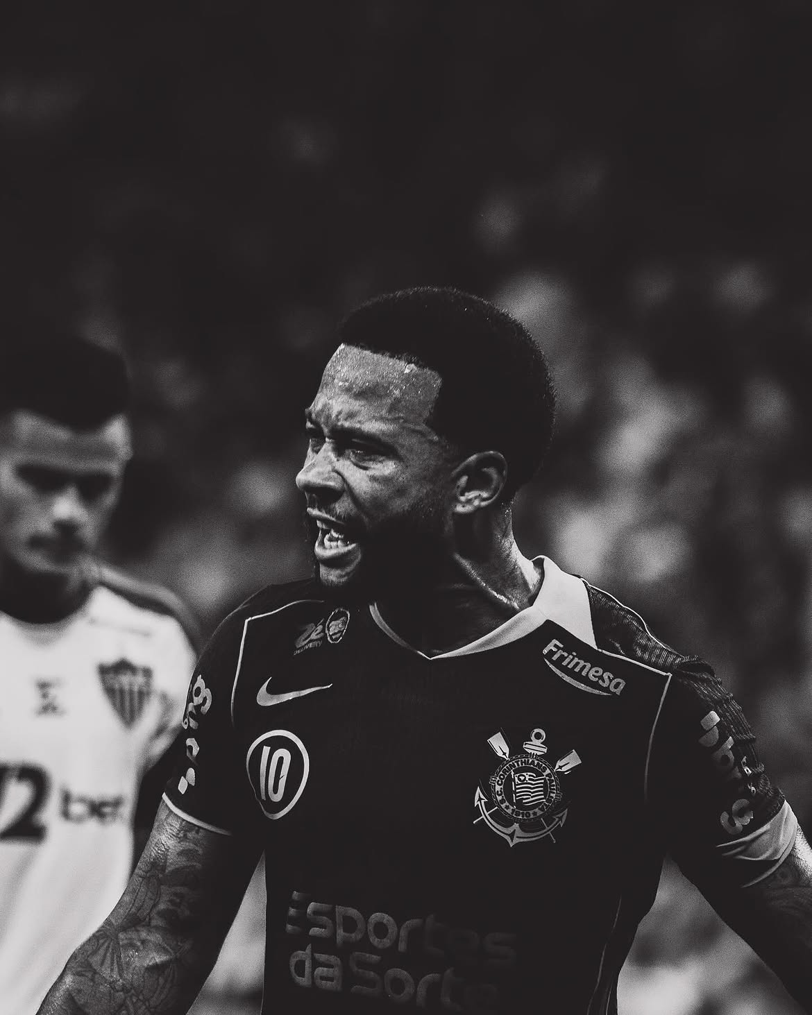 Reprodução/Instagram @memphisdepay