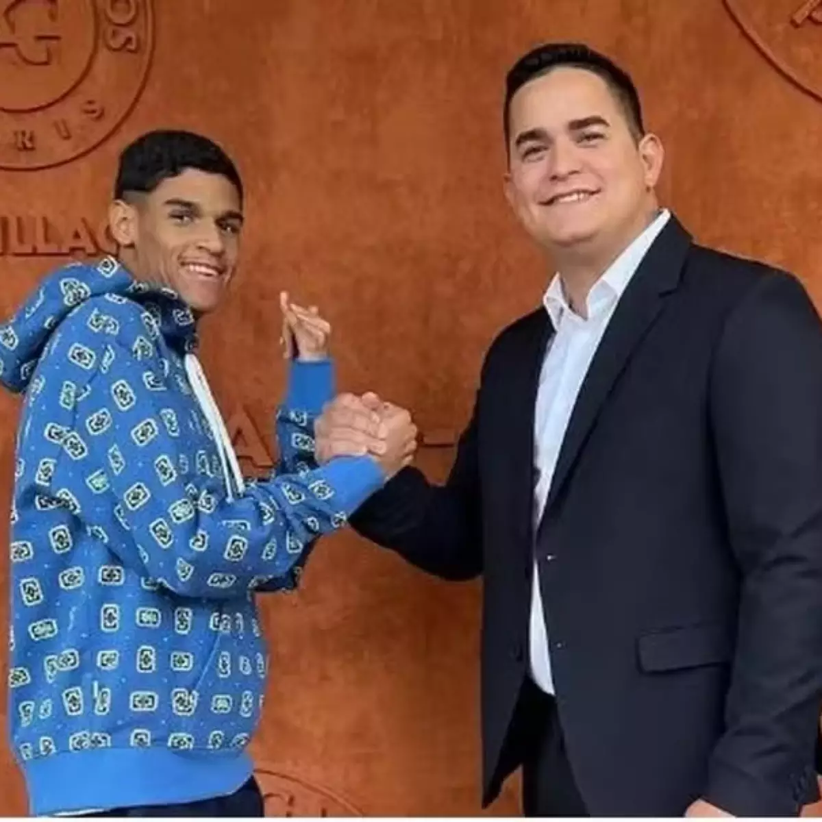 Luva de Pedreiro e Allan Jesus