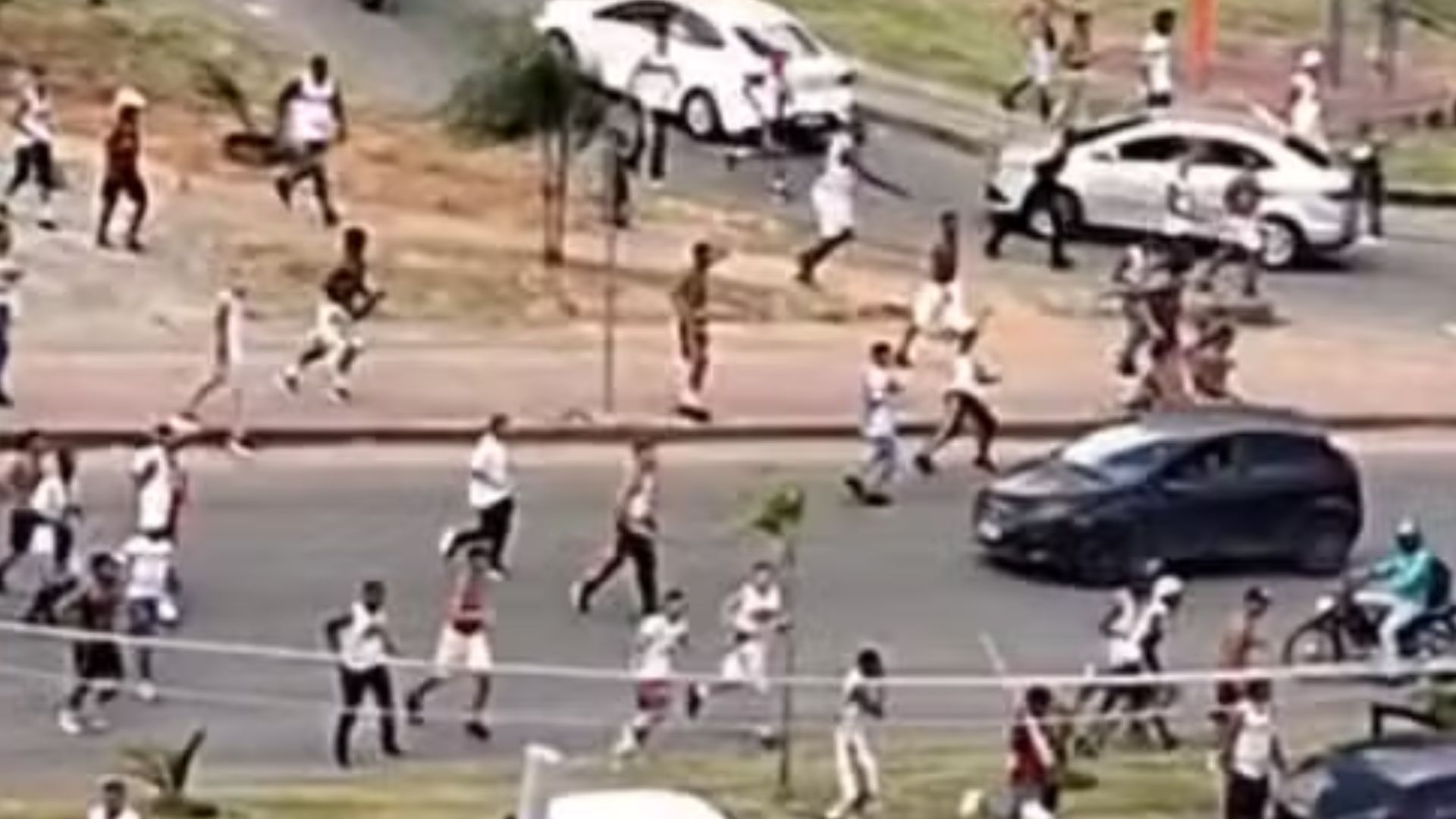 Confusão com torcida organização