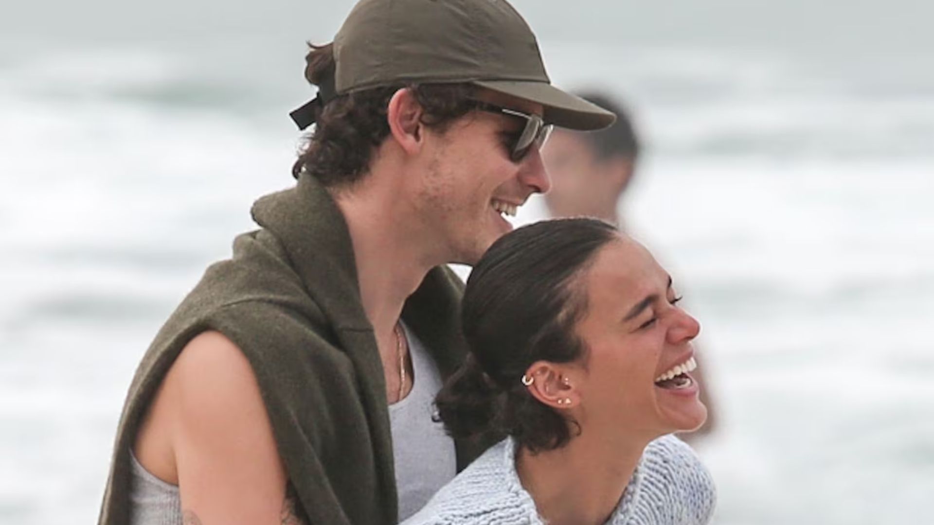 CLIMÃO? Shawn Mendes coloca Bruna Marquezine em saia justa após foto nas redes