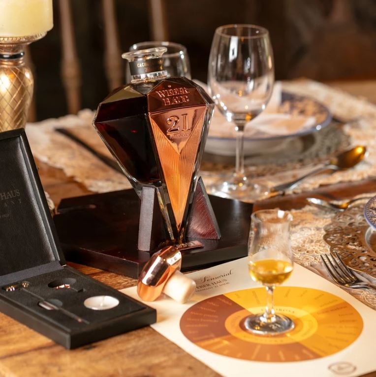 Cachaça Weber Haus que custa R$ 15 mil