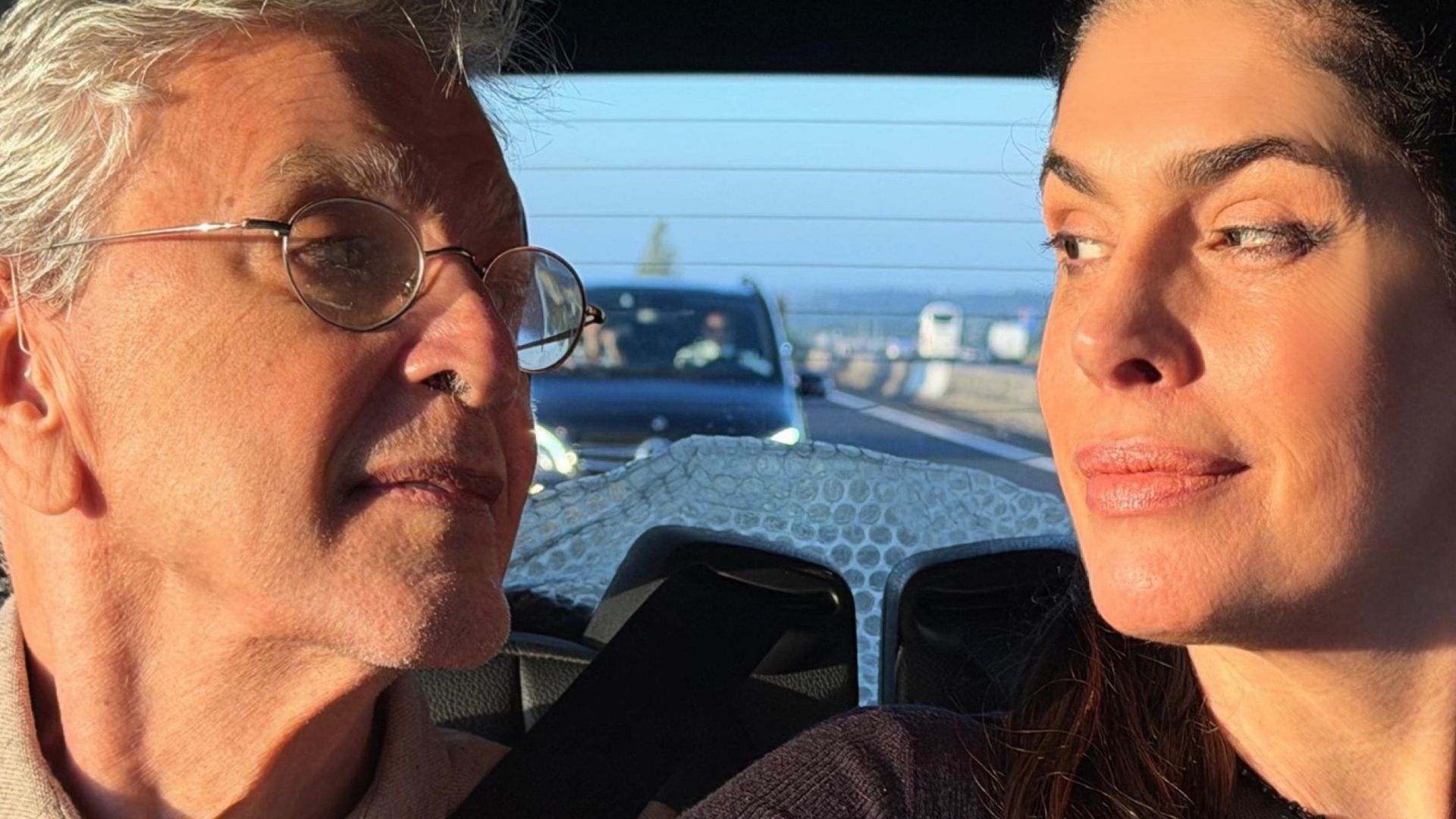 Caetano Veloso completa 84 anos e ganha declaração da esposa com foto inusitada; veja