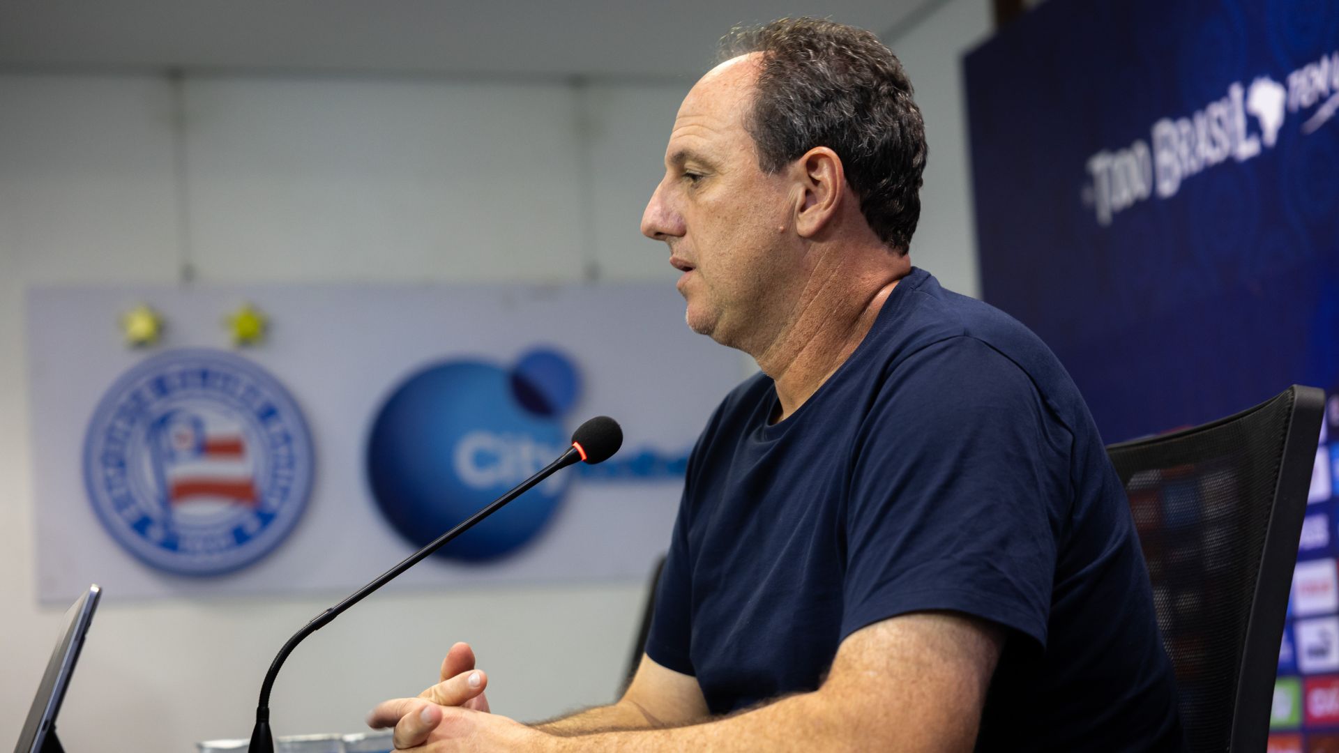 Rogério Ceni em entrevista coletiva - Foto: Leticia Martins / ECB