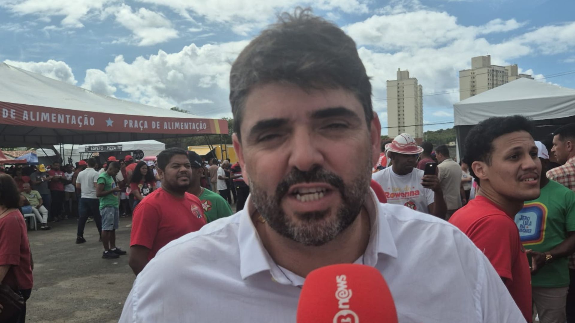 "Não é hora de comemorar nem lamentar", diz Adolpho Loyola sobre pesquisas eleitorais