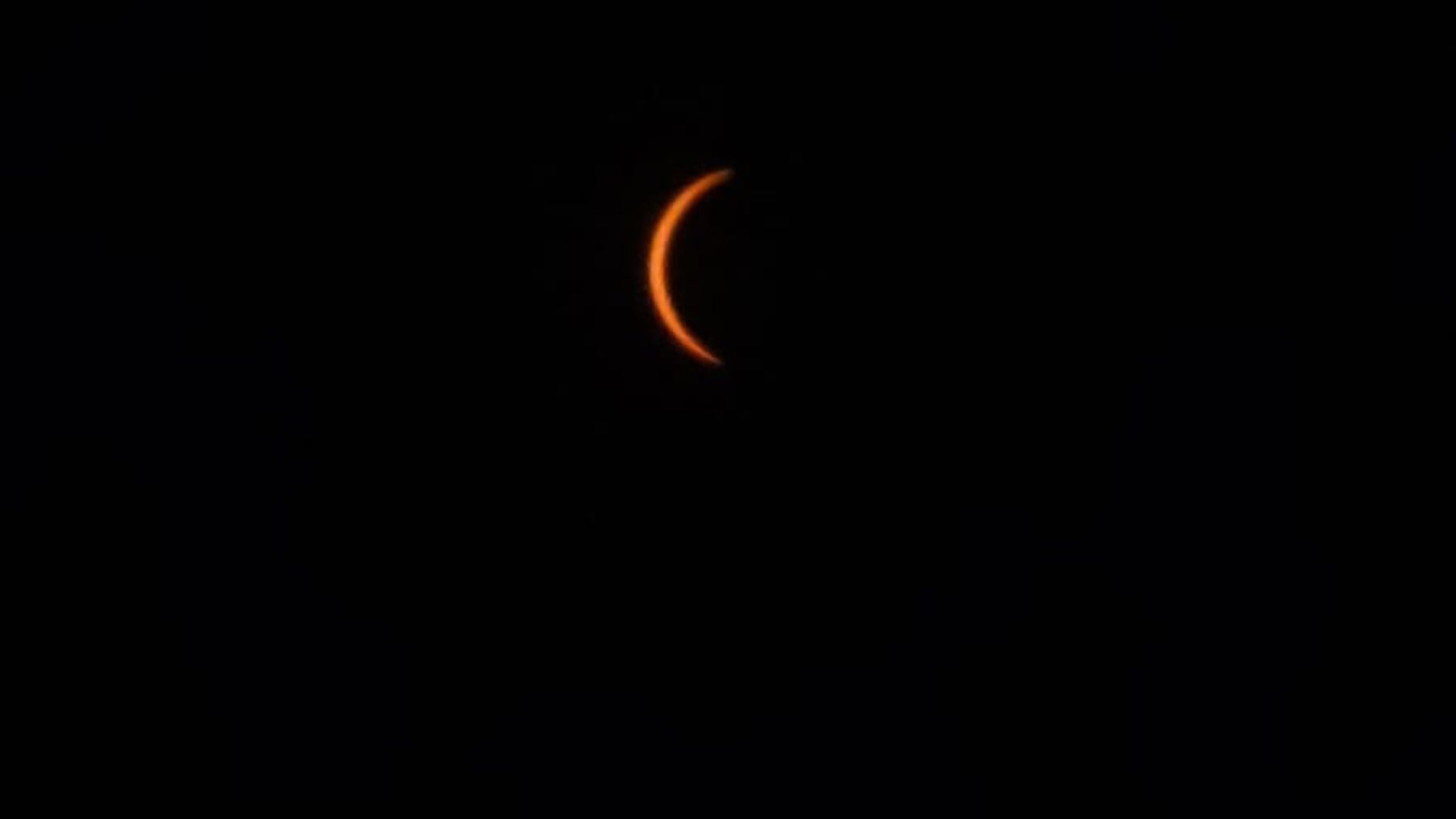 Eclipse solar total visto de Portugal nesta quarta-feira (12) - Foto: Leitor BNews