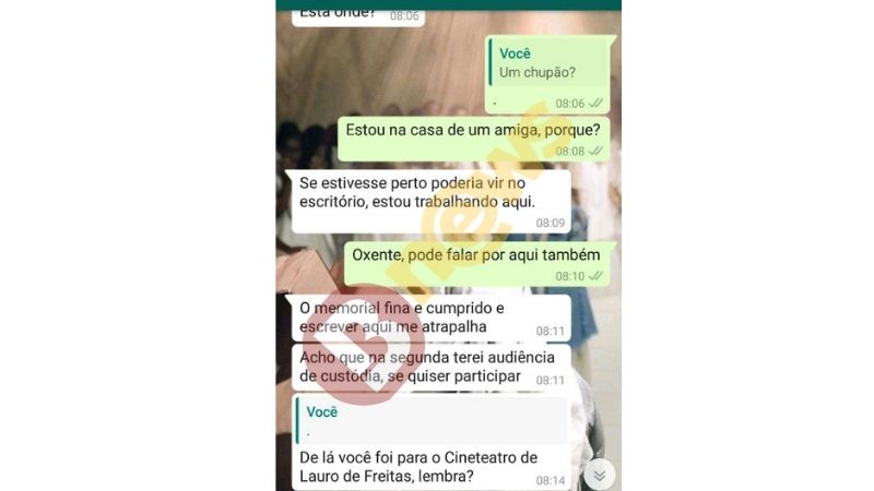 CONVERSA ENTRE A ESTUDANTE E O ADVOGADO