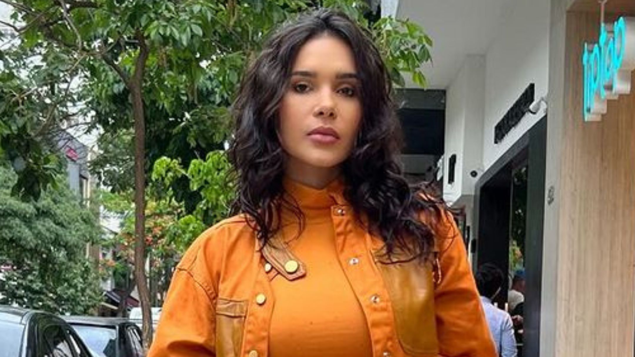 Gizelly Bicalho 